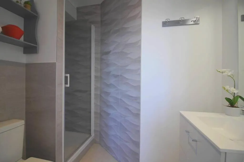 Apartment Studio Cosy Les Roses Tremieres 3 Etoiles Centre Plouharnel Proche Mer France